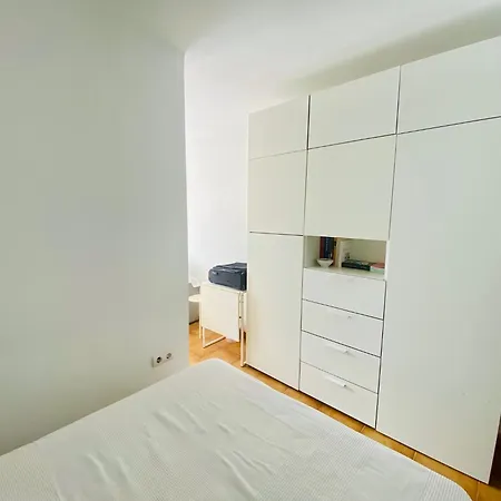 Apartment Albatros 12-c